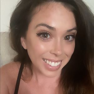 Meet your Posher, Alexandria